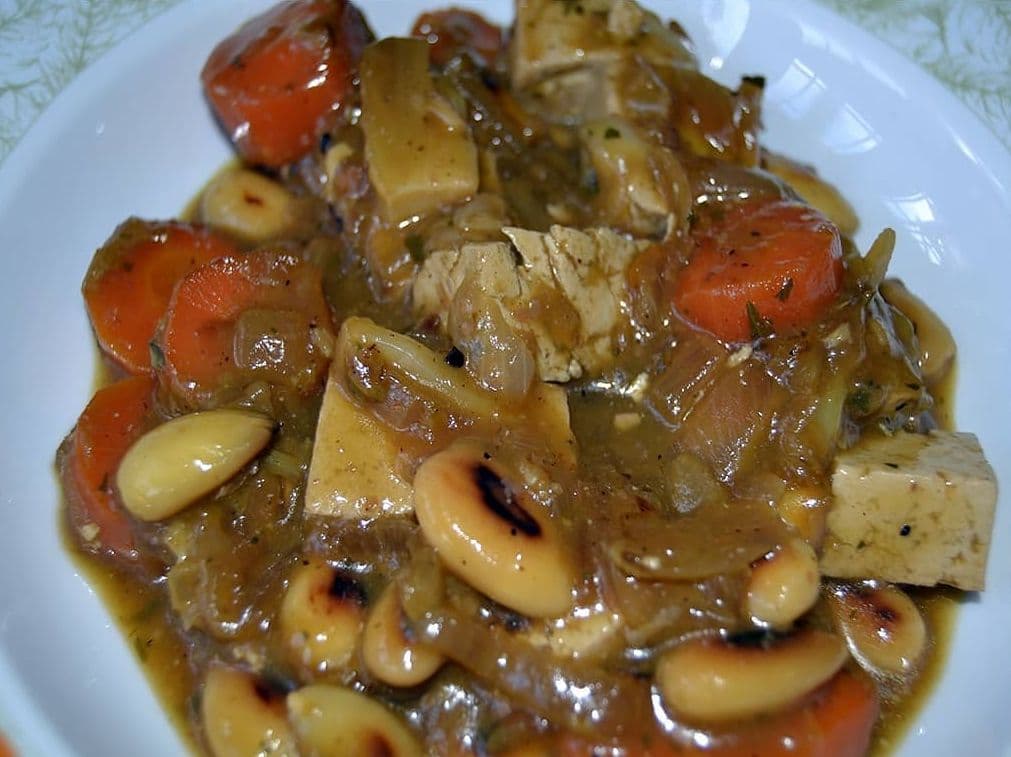 Tofu con almendras